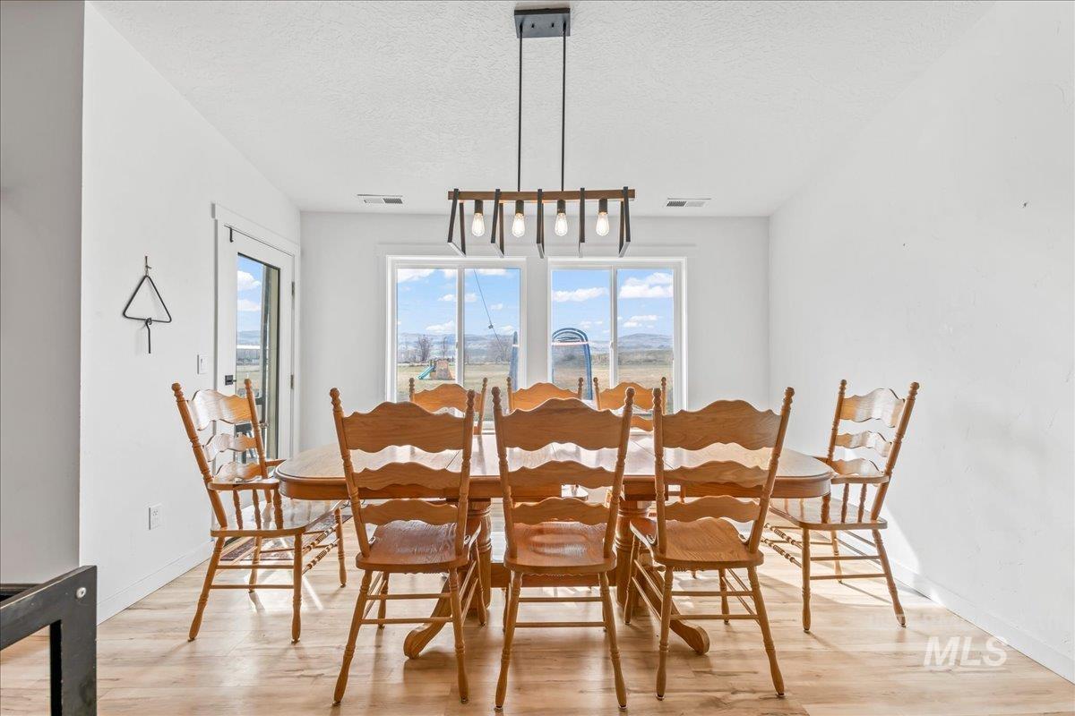 8843 State Hwy 78, Marsing, Idaho 83639, 4 Bedrooms, 3 Bathrooms, Residential For Sale, Price $950,000, 98976314