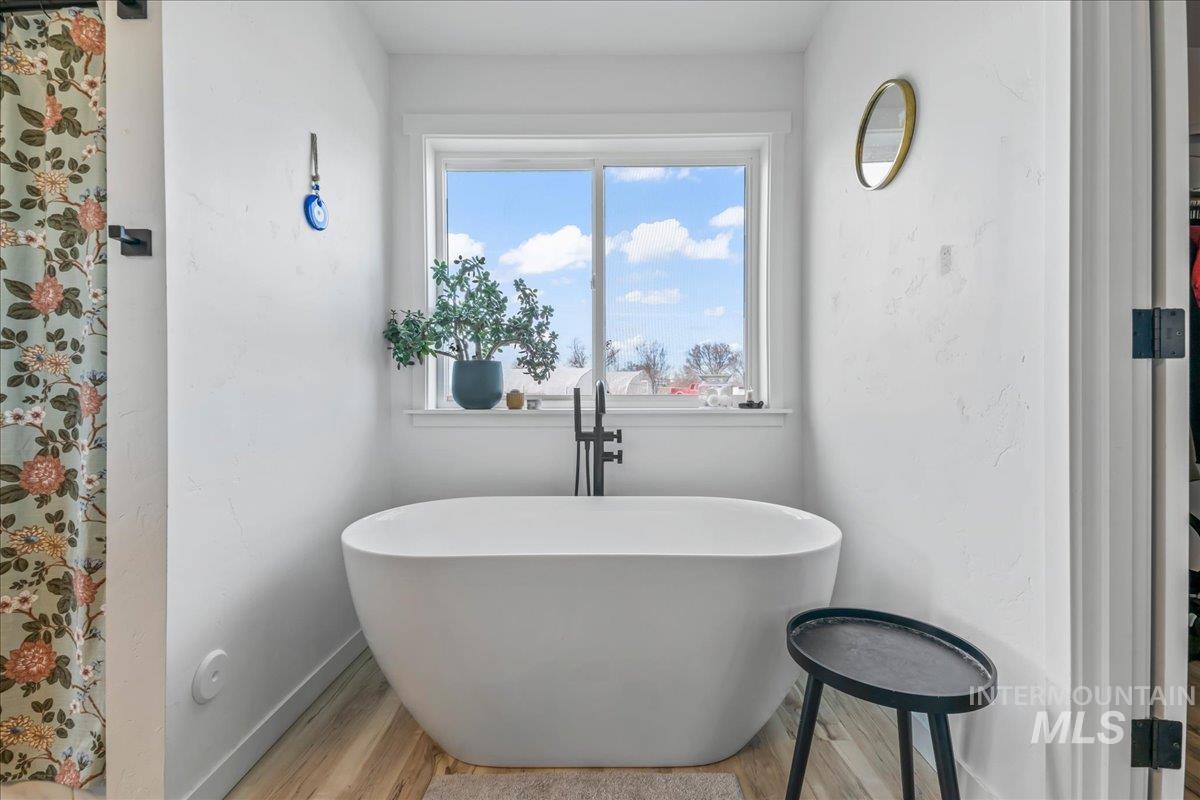 8843 State Hwy 78, Marsing, Idaho 83639, 4 Bedrooms, 3 Bathrooms, Residential For Sale, Price $950,000, 98976314