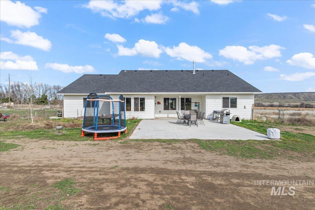 8843 State Hwy 78, Marsing, Idaho 83639, 4 Bedrooms, 3 Bathrooms, Residential For Sale, Price $950,000, 98976314