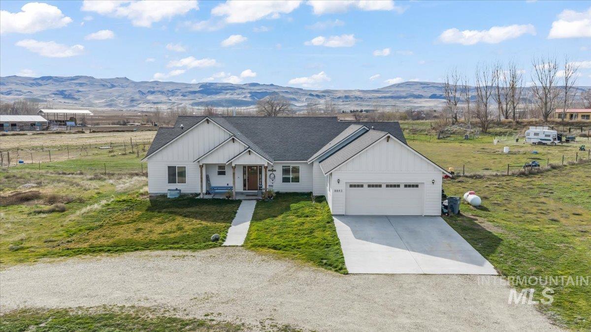 8843 State Hwy 78, Marsing, Idaho 83639, 4 Bedrooms, 3 Bathrooms, Residential For Sale, Price $950,000, 98976314