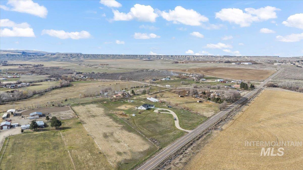 8843 State Hwy 78, Marsing, Idaho 83639, 4 Bedrooms, 3 Bathrooms, Residential For Sale, Price $950,000, 98976314