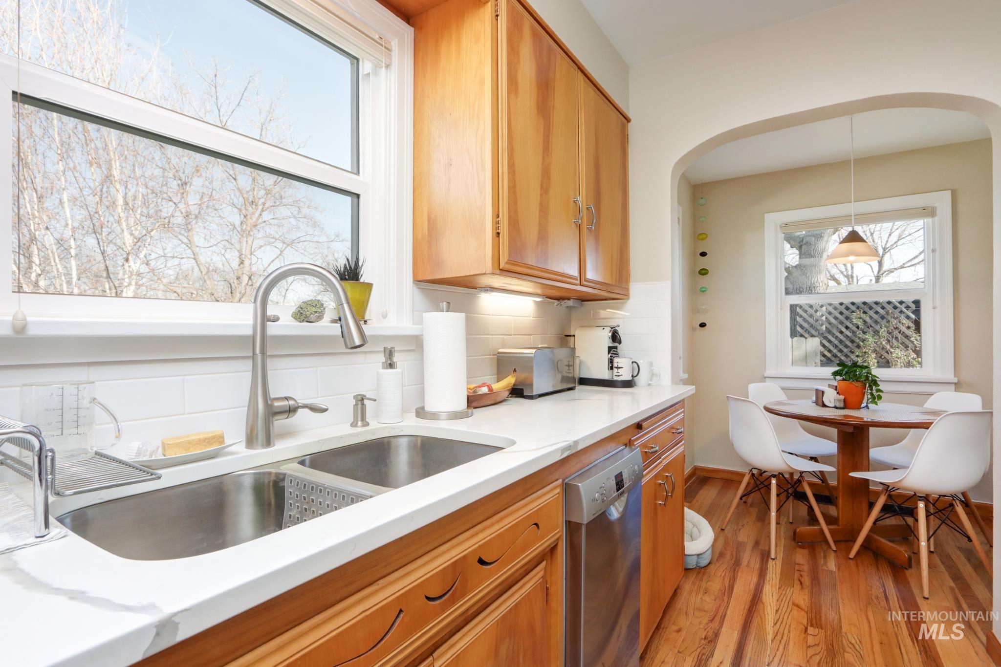 2605 W Regan Ave, Boise, Idaho 83702, 3 Bedrooms, 2 Bathrooms, Residential For Sale, Price $779,000,MLS 98976318