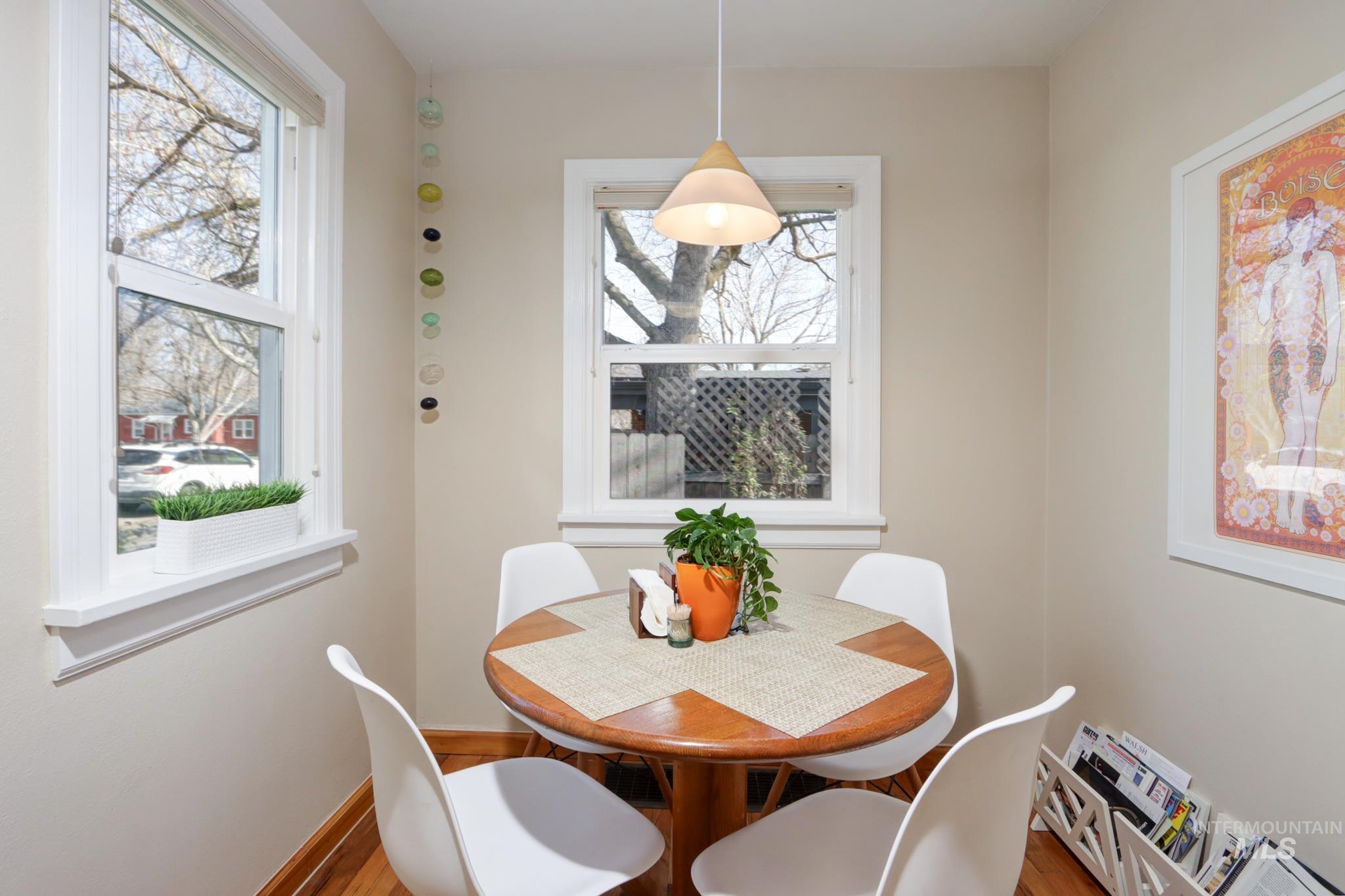 2605 W Regan Ave, Boise, Idaho 83702, 3 Bedrooms, 2 Bathrooms, Residential For Sale, Price $779,000,MLS 98976318