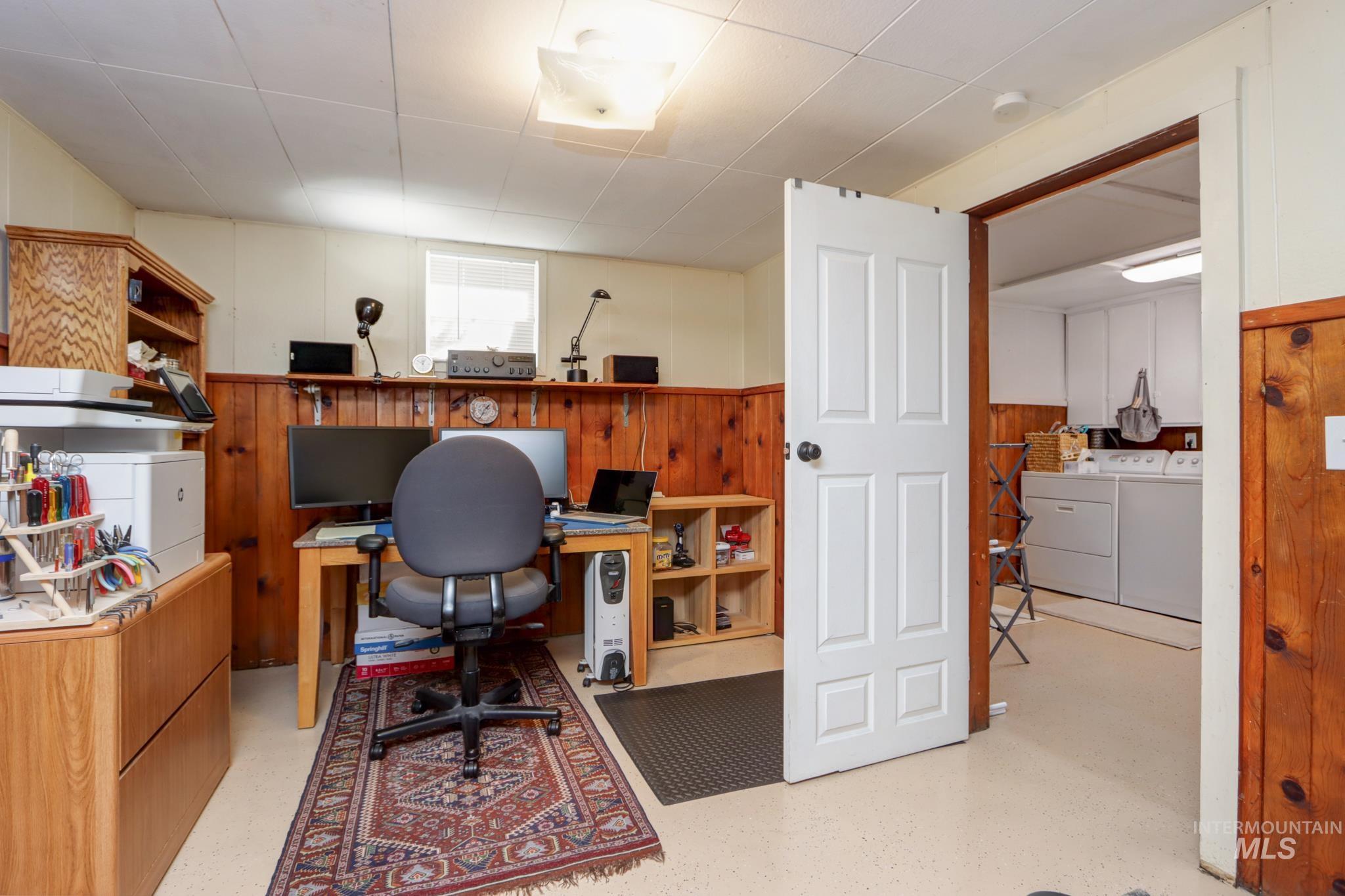 2605 W Regan Ave, Boise, Idaho 83702, 3 Bedrooms, 2 Bathrooms, Residential For Sale, Price $779,000,MLS 98976318