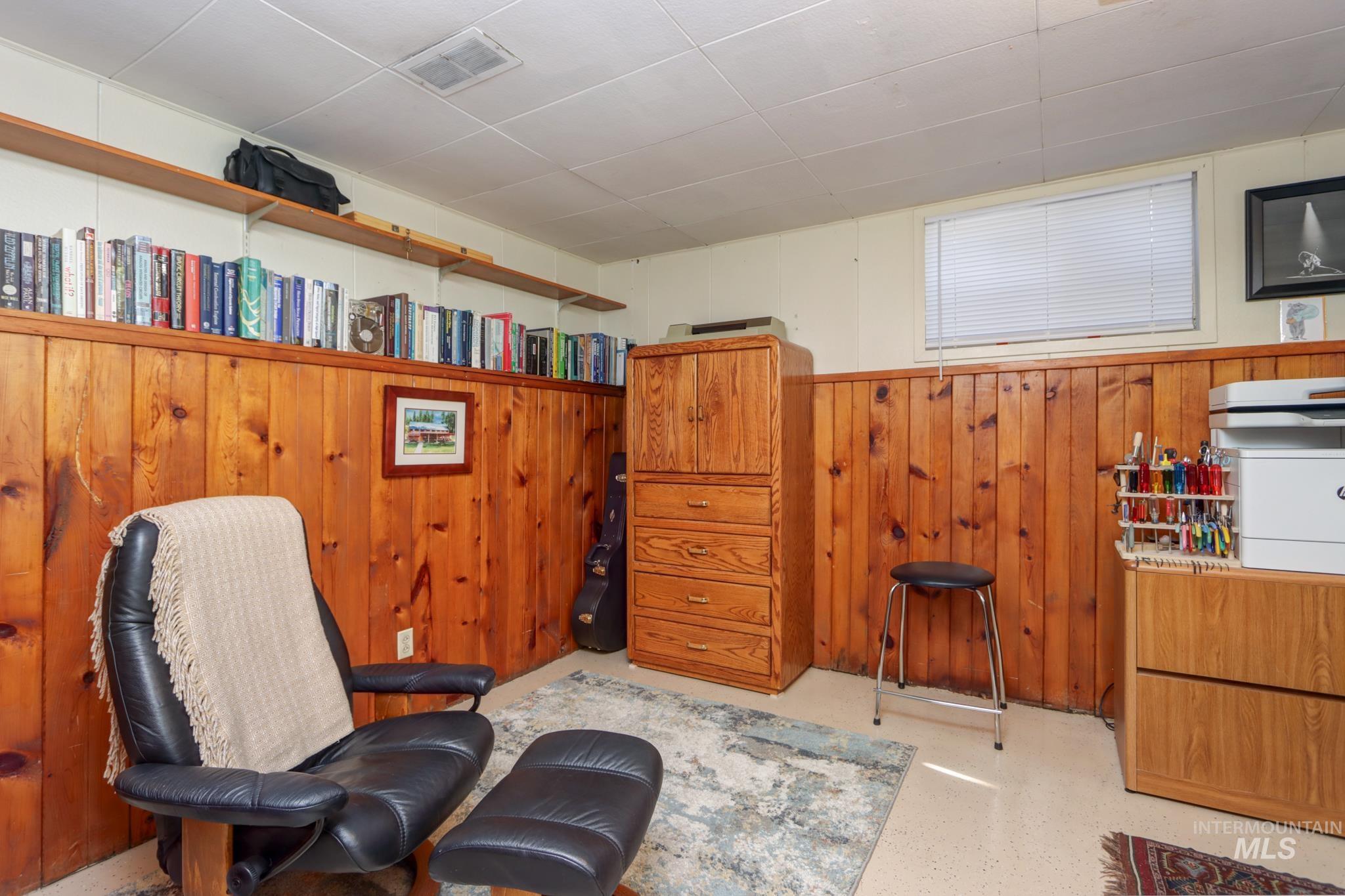 2605 W Regan Ave, Boise, Idaho 83702, 3 Bedrooms, 2 Bathrooms, Residential For Sale, Price $779,000,MLS 98976318