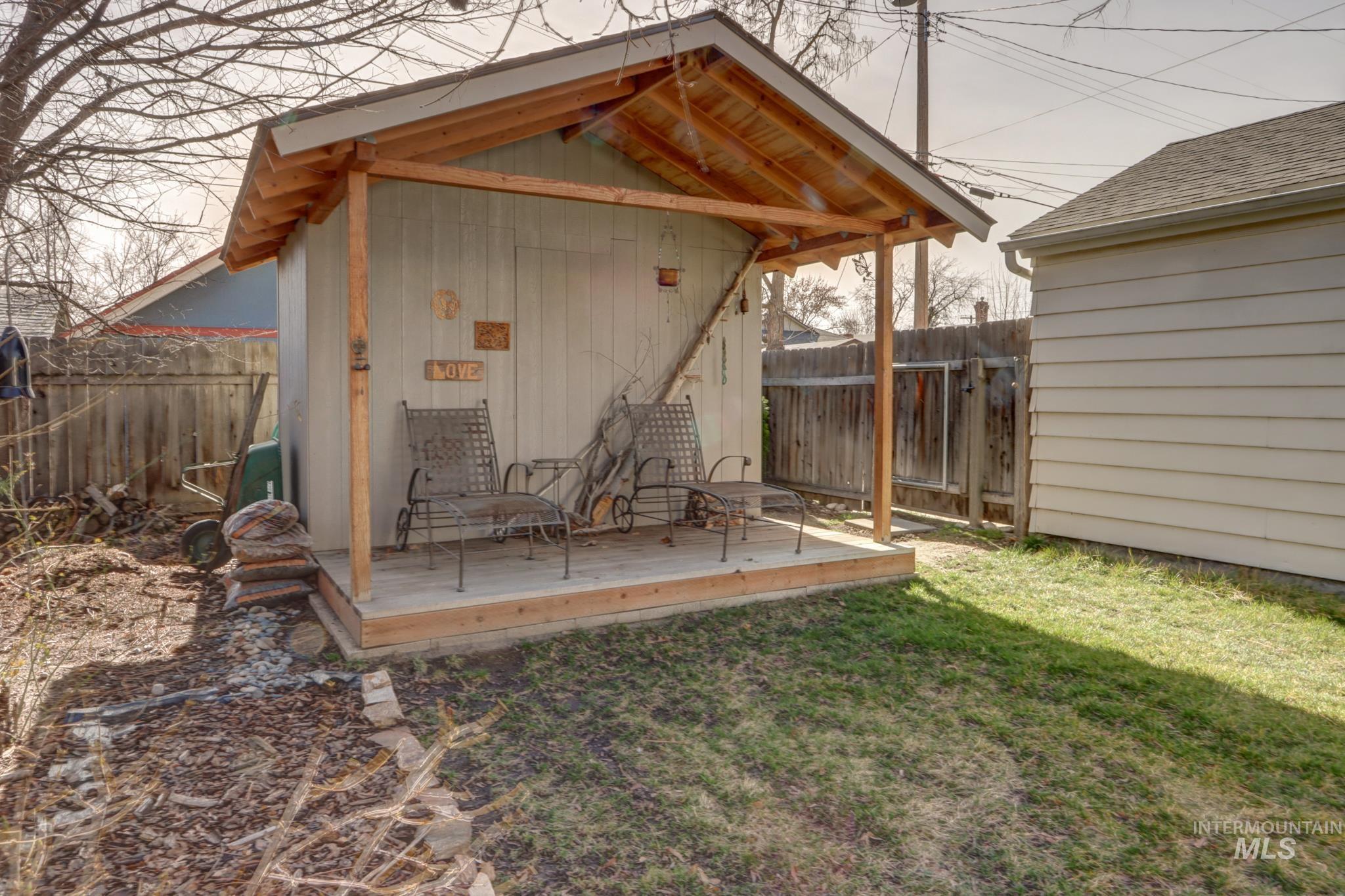 2605 W Regan Ave, Boise, Idaho 83702, 3 Bedrooms, 2 Bathrooms, Residential For Sale, Price $779,000,MLS 98976318