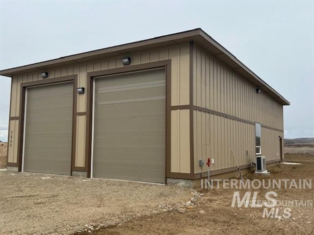 2860 W Idaho, Emmett, Idaho 83617, 3 Bedrooms, 3.5 Bathrooms, Residential For Sale, Price $1,650,000, 98976320