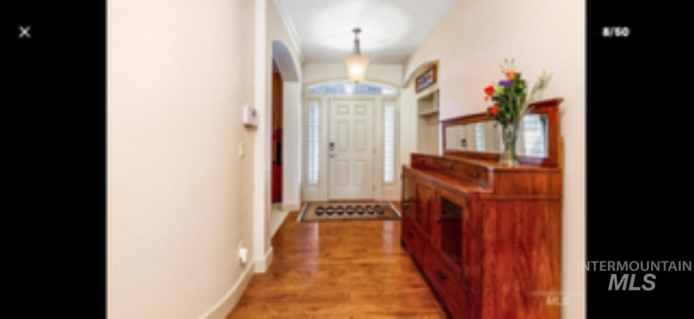 2860 W Idaho, Emmett, Idaho 83617, 3 Bedrooms, 3.5 Bathrooms, Residential For Sale, Price $1,650,000, 98976320