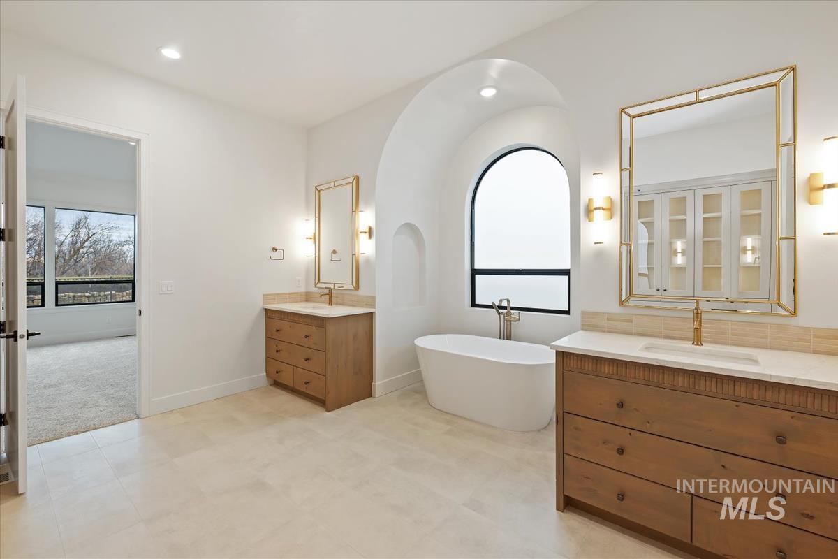 6404 W Danes Dr, Eagle, Idaho 83616, 4 Bedrooms, 3.5 Bathrooms, Residential For Sale, Price $1,299,900,MLS 98976322