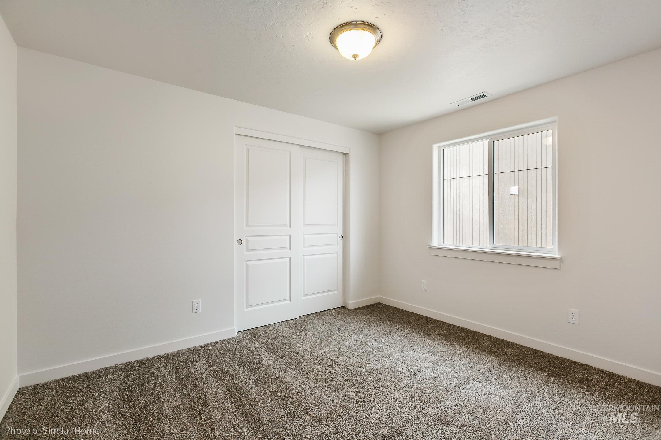 728 SW Mendenhall St, Mountain Home, Idaho 83647, 2 Bedrooms, 2 Bathrooms, Residential For Sale, Price $302,990, 98976324