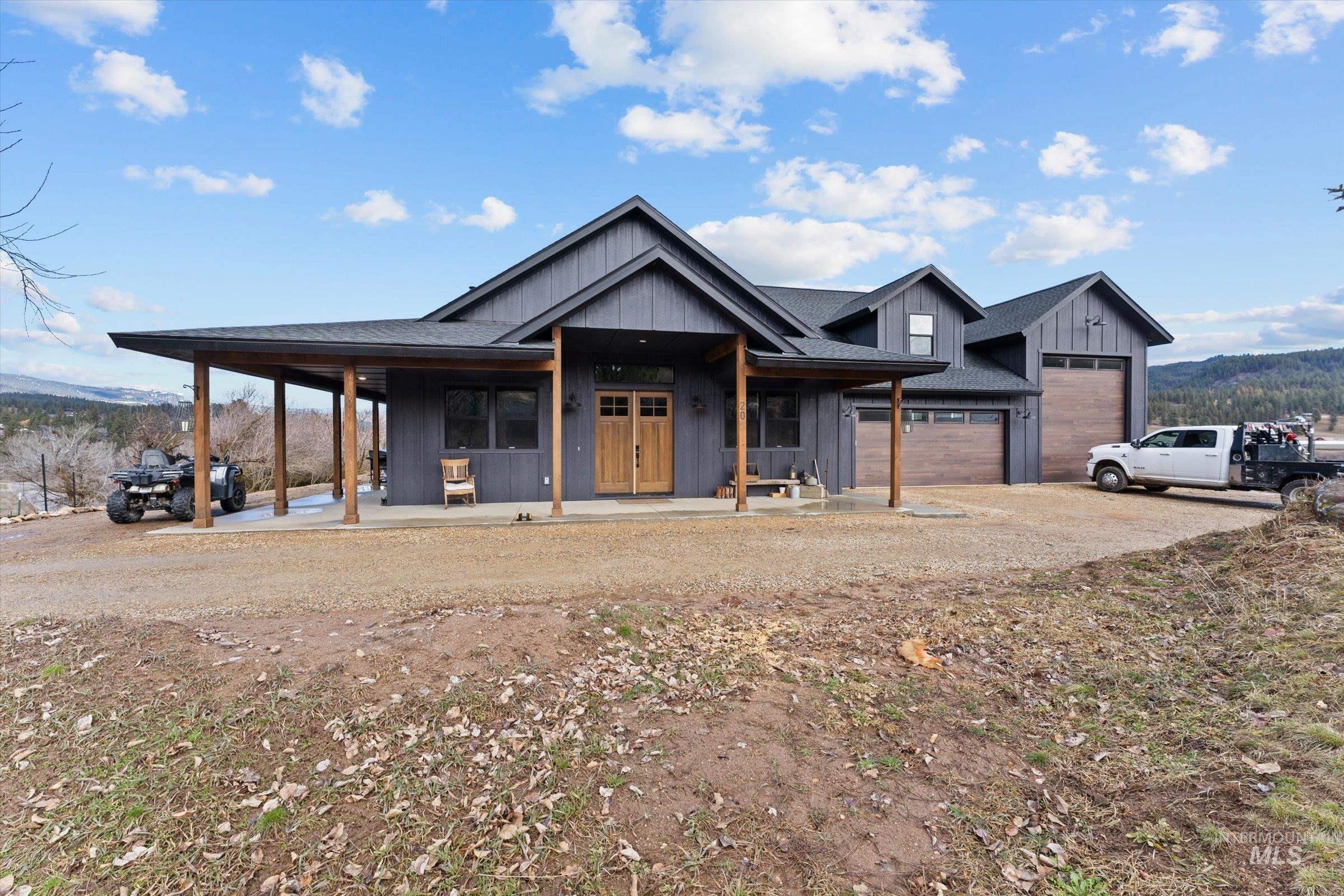 20 Hawthorne Ln, Garden Valley, Idaho 83622, 4 Bedrooms, 3 Bathrooms, Residential For Sale, Price $1,250,000,MLS 98976325