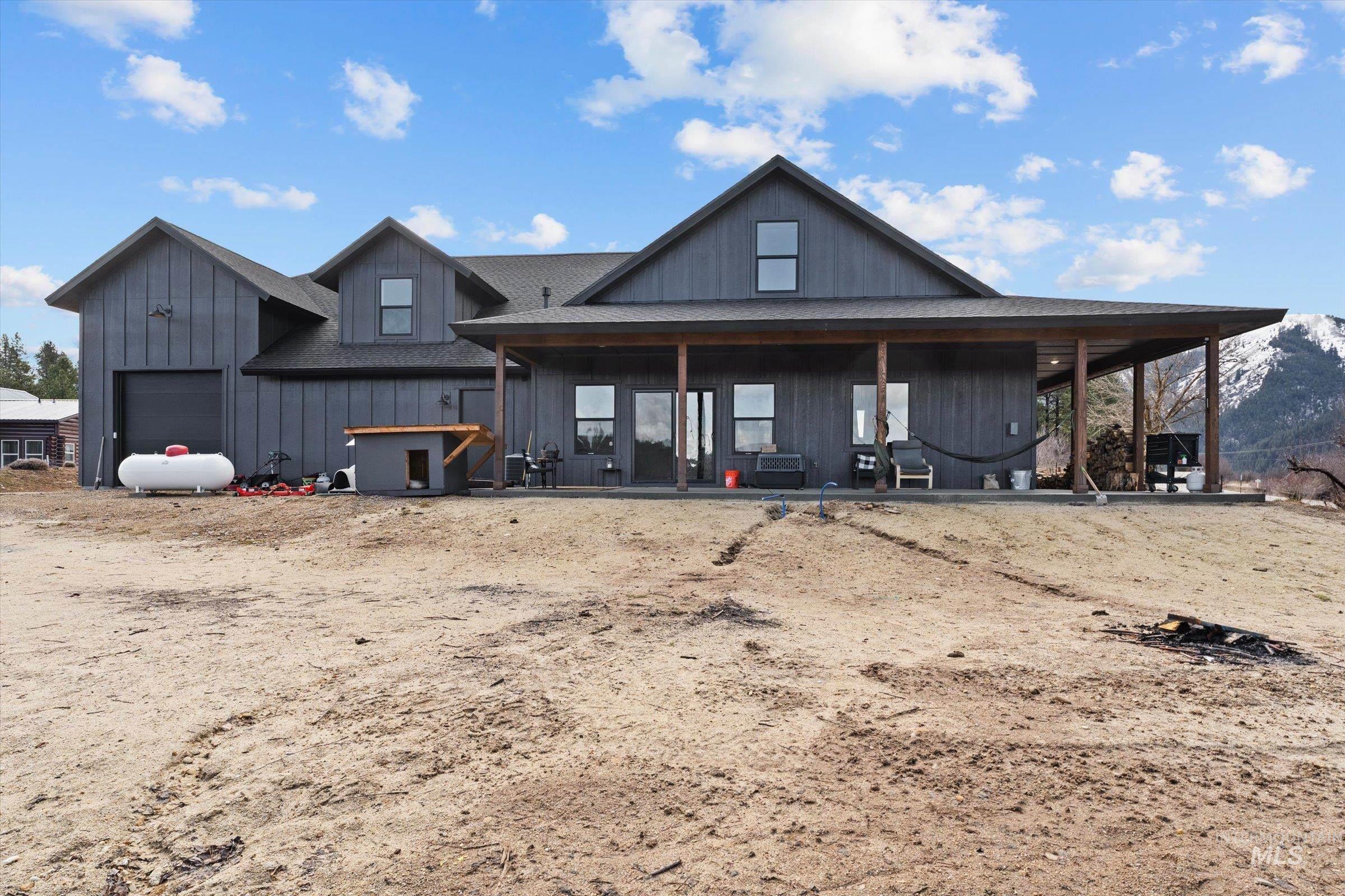 20 Hawthorne Ln, Garden Valley, Idaho 83622, 4 Bedrooms, 3 Bathrooms, Residential For Sale, Price $1,250,000,MLS 98976325