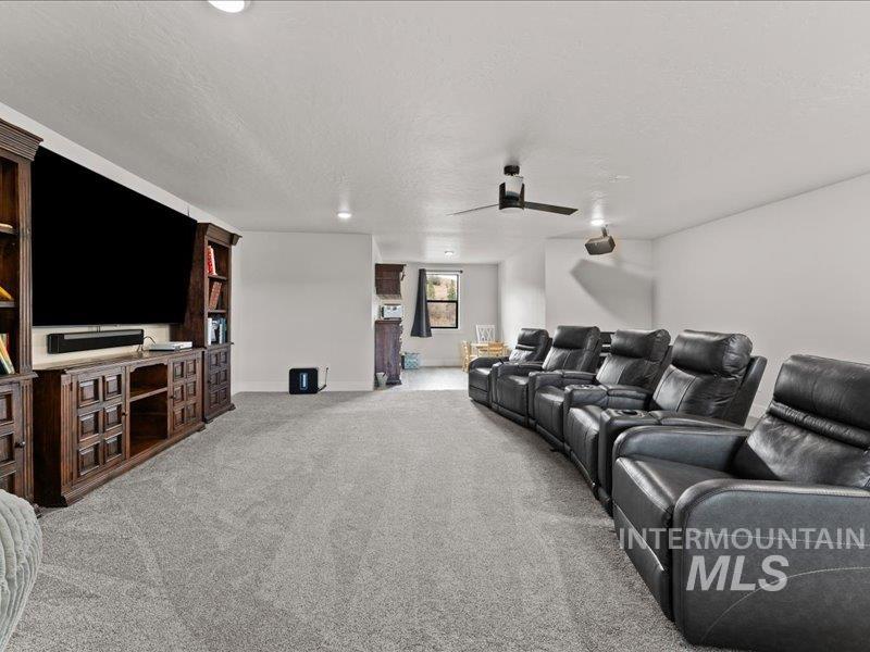 20 Hawthorne Ln, Garden Valley, Idaho 83622, 4 Bedrooms, 3 Bathrooms, Residential For Sale, Price $1,195,000,MLS 98976325