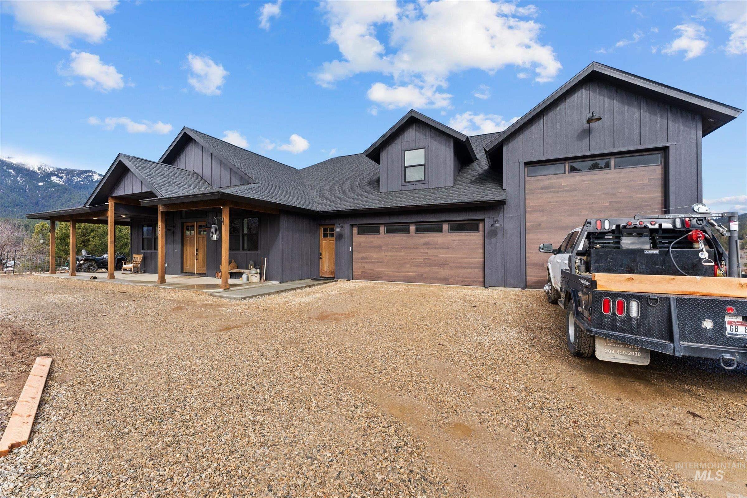 20 Hawthorne Ln, Garden Valley, Idaho 83622, 4 Bedrooms, 3 Bathrooms, Residential For Sale, Price $1,250,000,MLS 98976325