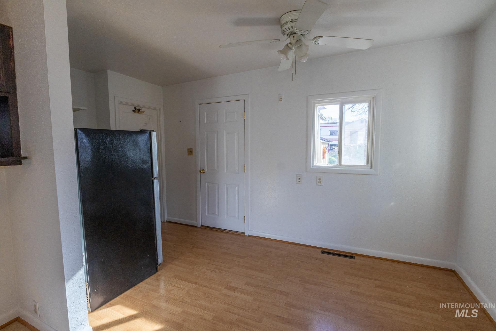 2012 8th Ave, Lewiston, Idaho 83501, 2 Bedrooms, 1 Bathroom, Residential For Sale, Price $265,000,MLS 98976328