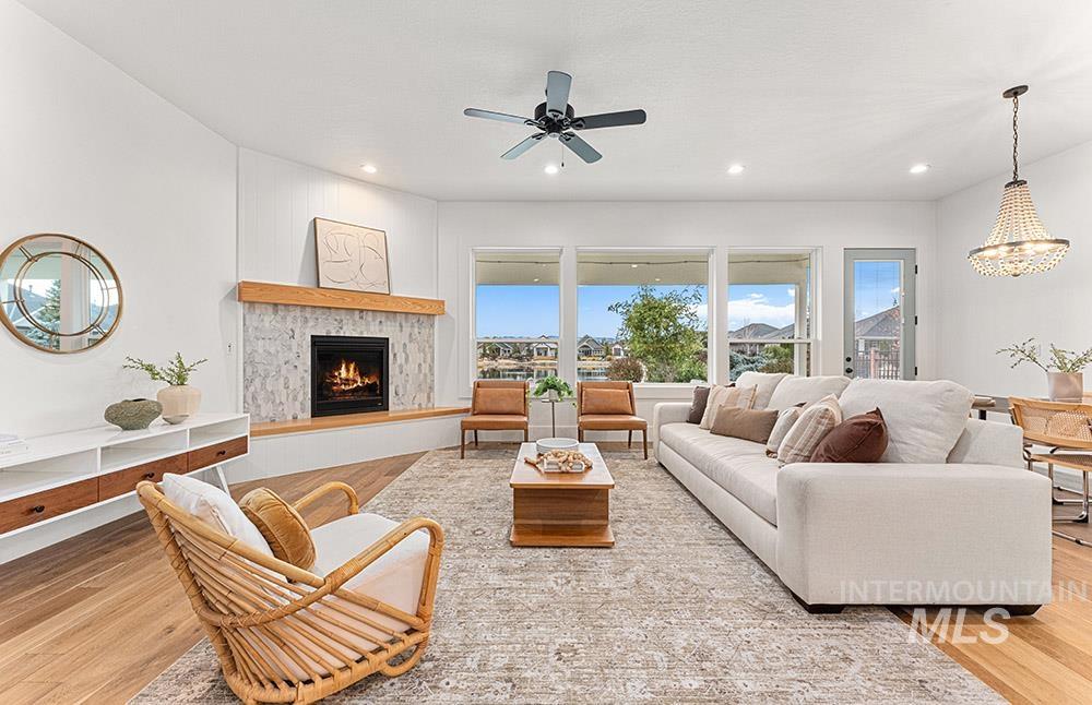 1364 N Laconia Ave, Eagle, Idaho 83616-4215, 3 Bedrooms, 3 Bathrooms, Residential For Sale, Price $949,900,MLS 98976330