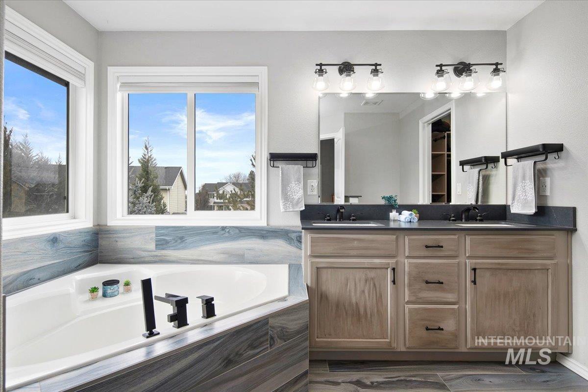 11292 W Kipling, Nampa, Idaho 83651, 4 Bedrooms, 2.5 Bathrooms, Residential For Sale, Price $479,999,MLS 98976334