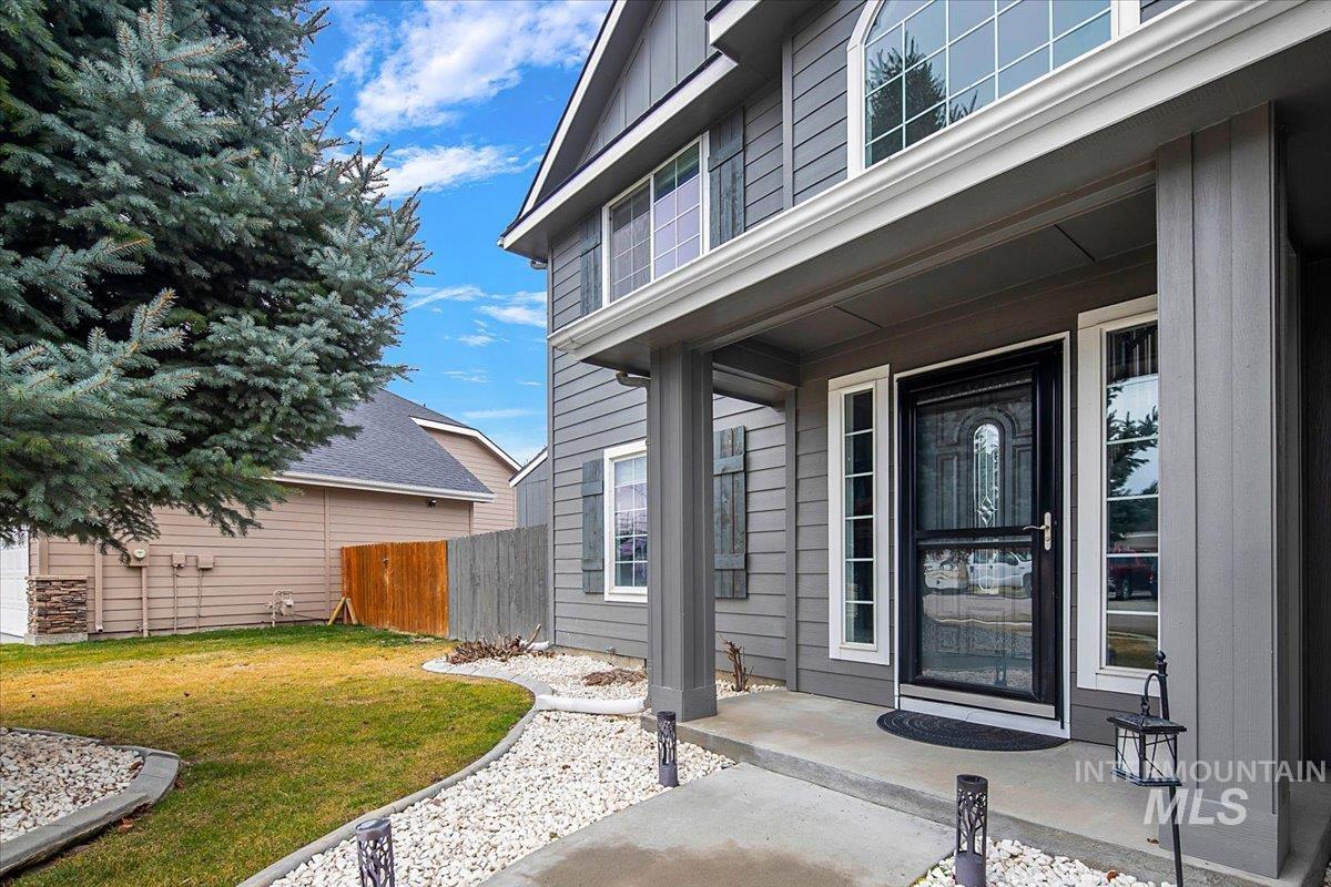 11292 W Kipling, Nampa, Idaho 83651, 4 Bedrooms, 2.5 Bathrooms, Residential For Sale, Price $479,999,MLS 98976334