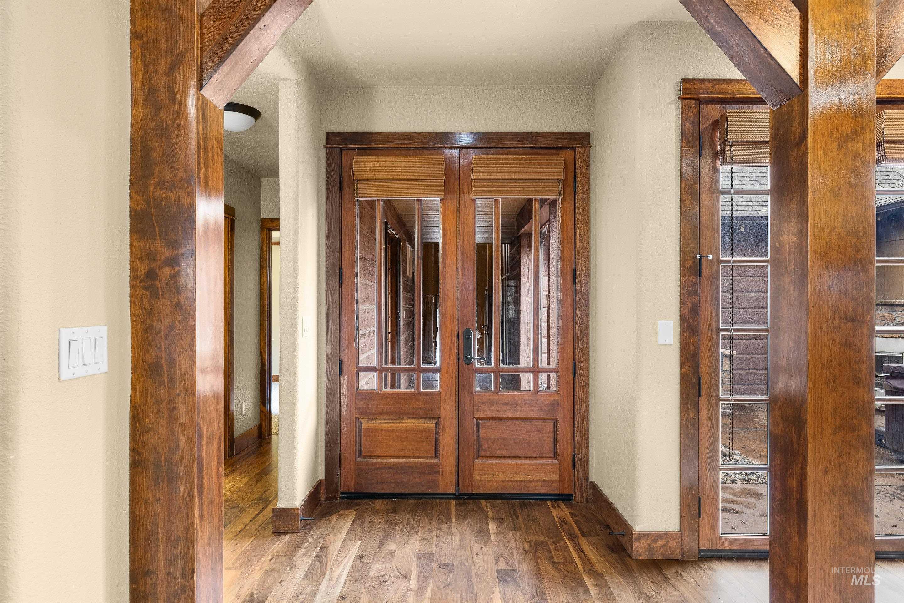 5901 N Duxbury Pier Ln, Garden City, Idaho 83714, 2 Bedrooms, 2.5 Bathrooms, Residential For Sale, Price $739,900,MLS 98976335