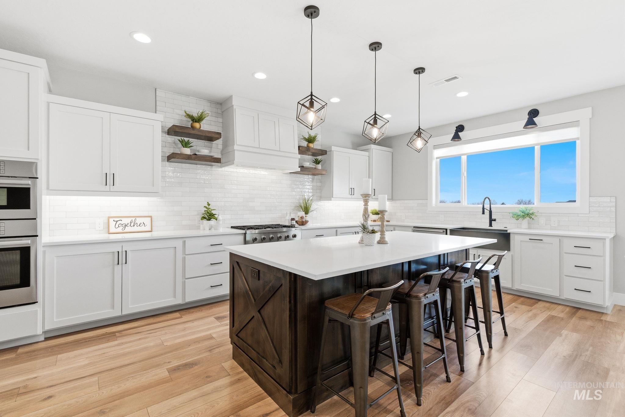 14947 Red Barn Ct, Caldwell, Idaho 83607, 4 Bedrooms, 3.5 Bathrooms, Residential For Sale, Price $1,199,000,MLS 98976336