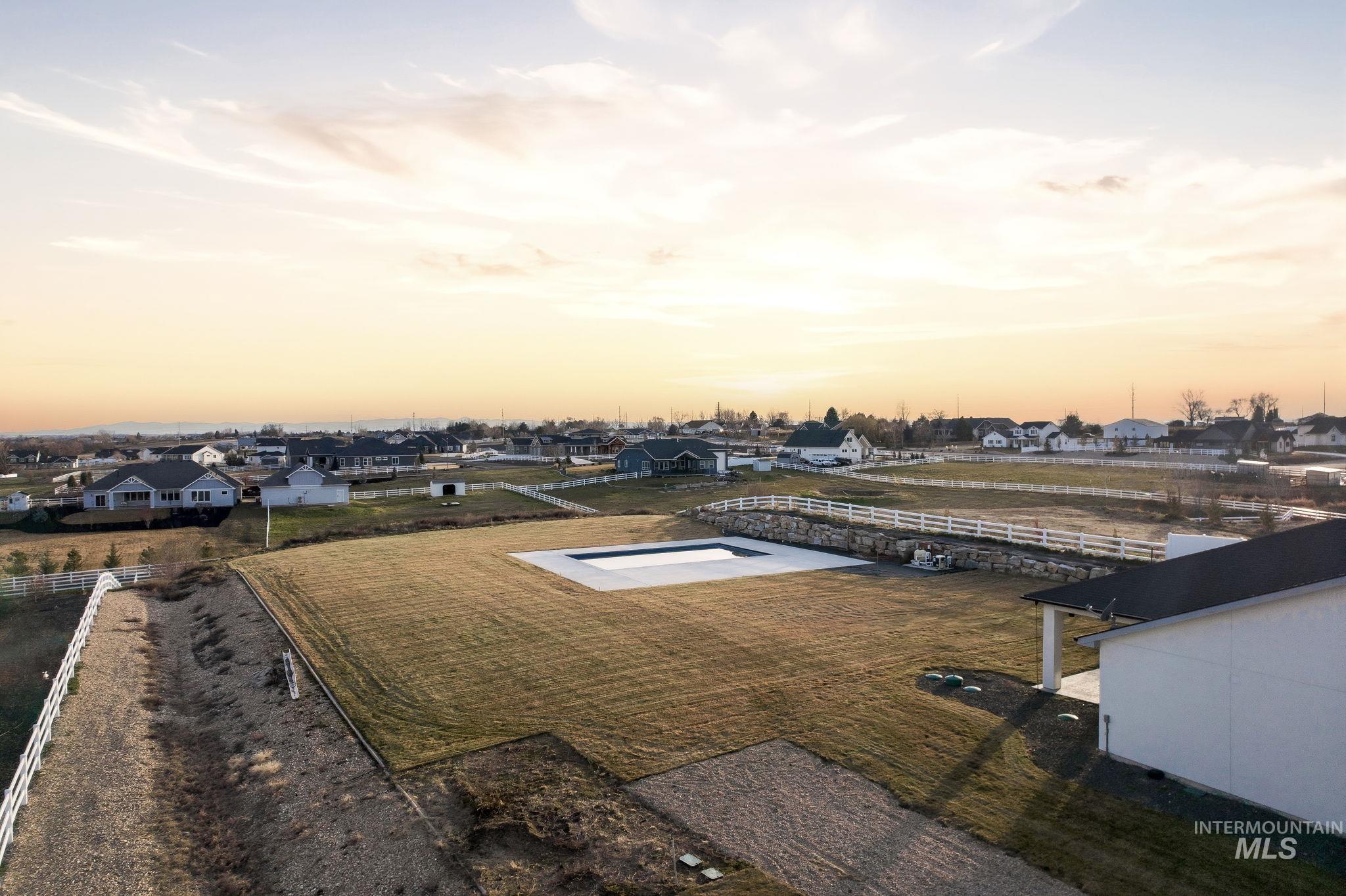 14947 Red Barn Ct, Caldwell, Idaho 83607, 4 Bedrooms, 3.5 Bathrooms, Residential For Sale, Price $1,199,000,MLS 98976336