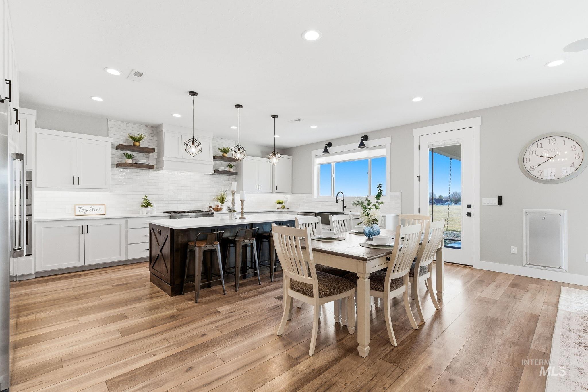 14947 Red Barn Ct, Caldwell, Idaho 83607, 4 Bedrooms, 3.5 Bathrooms, Residential For Sale, Price $1,199,000,MLS 98976336