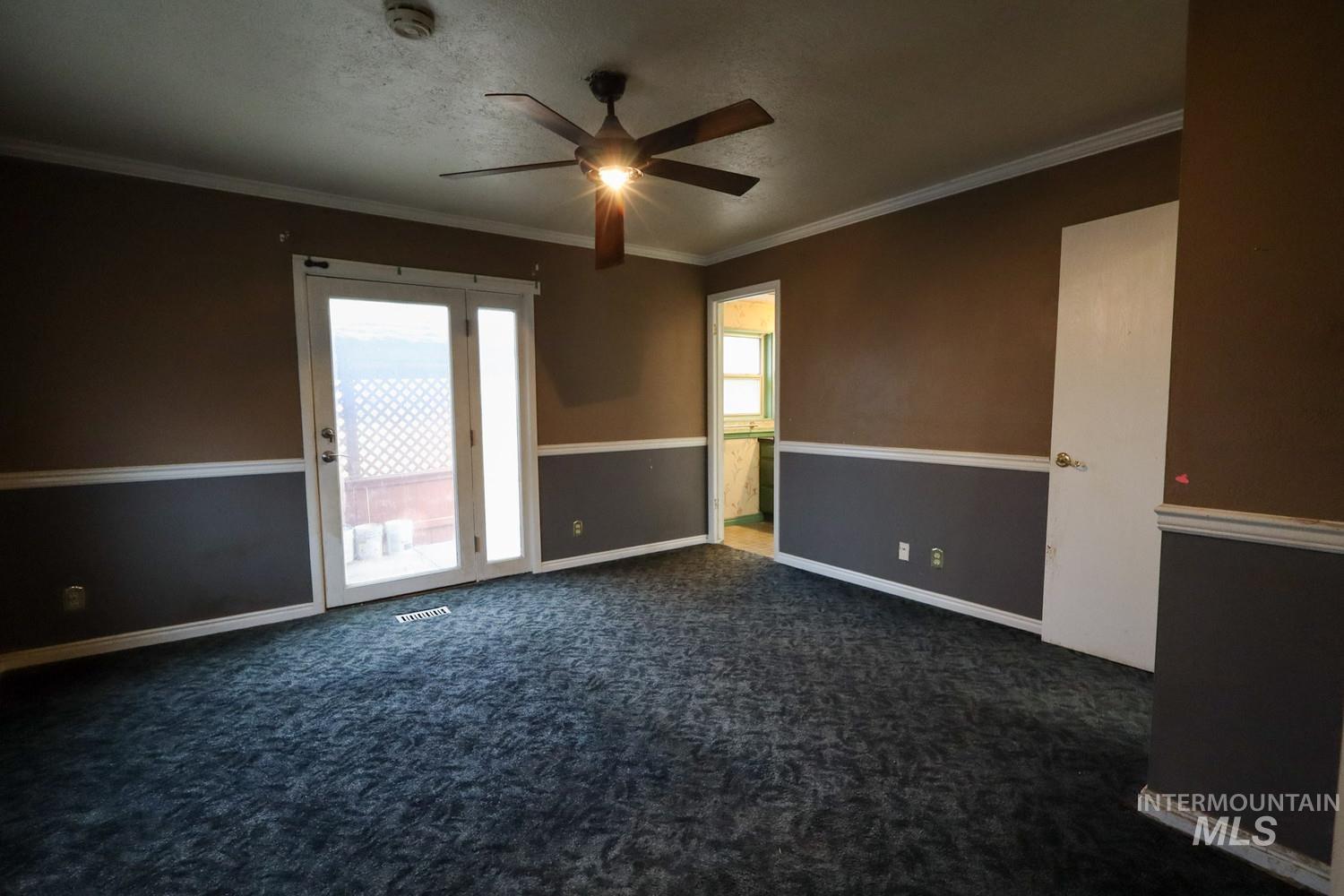 1212 Park Meadows Dr, Twin Falls, Idaho 83301-3220, 3 Bedrooms, 2.5 Bathrooms, Residential For Sale, Price $229,900,MLS 98976337