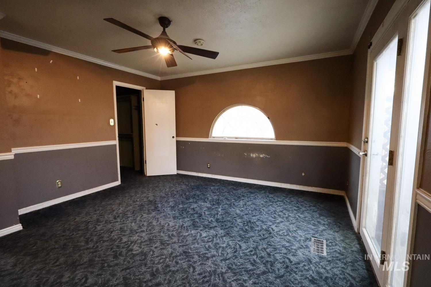 1212 Park Meadows Dr, Twin Falls, Idaho 83301-3220, 3 Bedrooms, 2.5 Bathrooms, Residential For Sale, Price $229,900,MLS 98976337