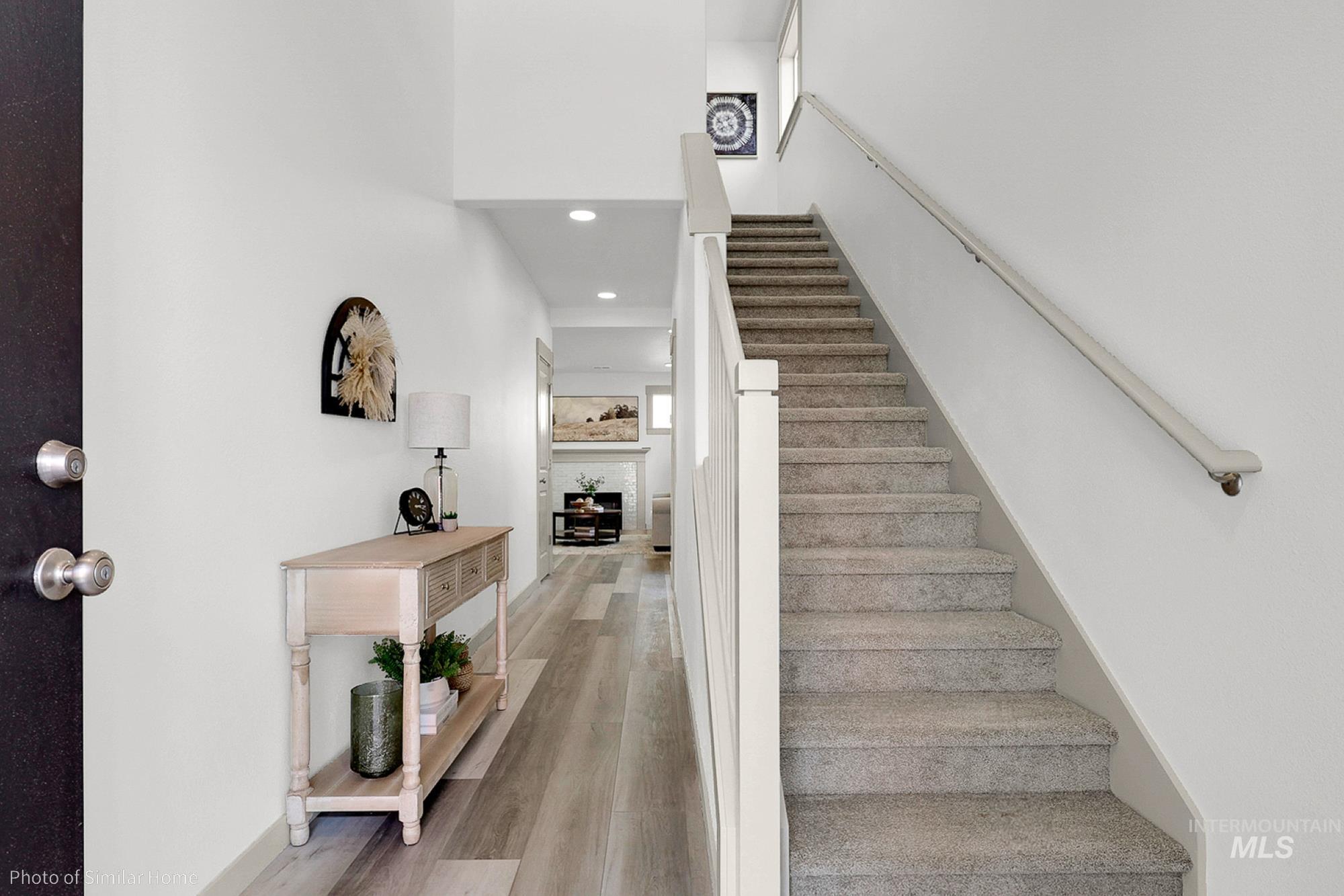 729 SW Mendenhall St, Mountain Home, Idaho 83647, 3 Bedrooms, 2.5 Bathrooms, Residential For Sale, Price $379,990,MLS 98976339