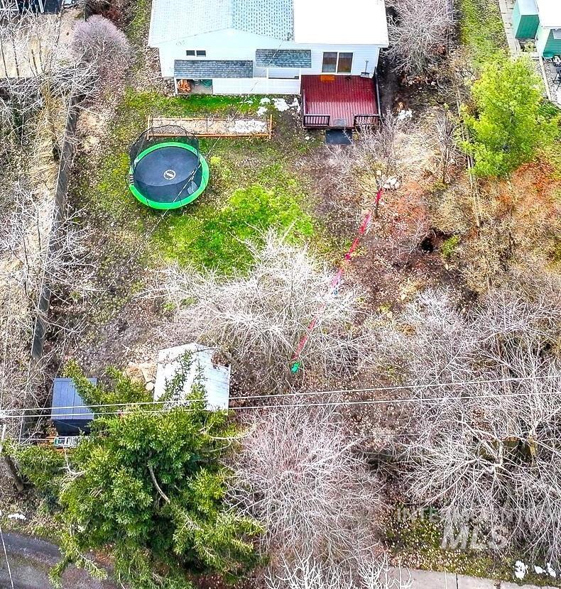 934 E 8th St, Moscow, Idaho 83843, 3 Bedrooms, 2 Bathrooms, Residential For Sale, Price $469,000,MLS 98976346