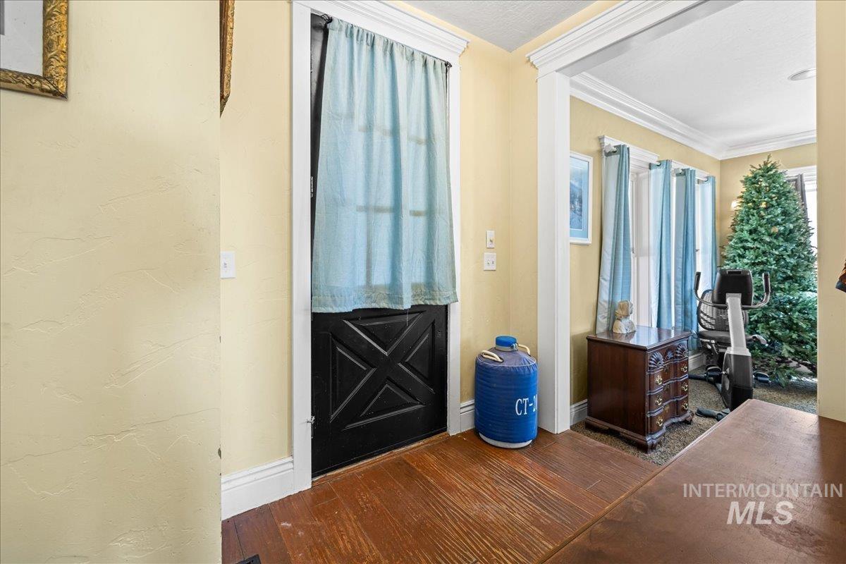 20169 Hoskins Rd, Caldwell, Idaho 83607, 4 Bedrooms, 3.5 Bathrooms, Residential For Sale, Price $1,080,000,MLS 98976347