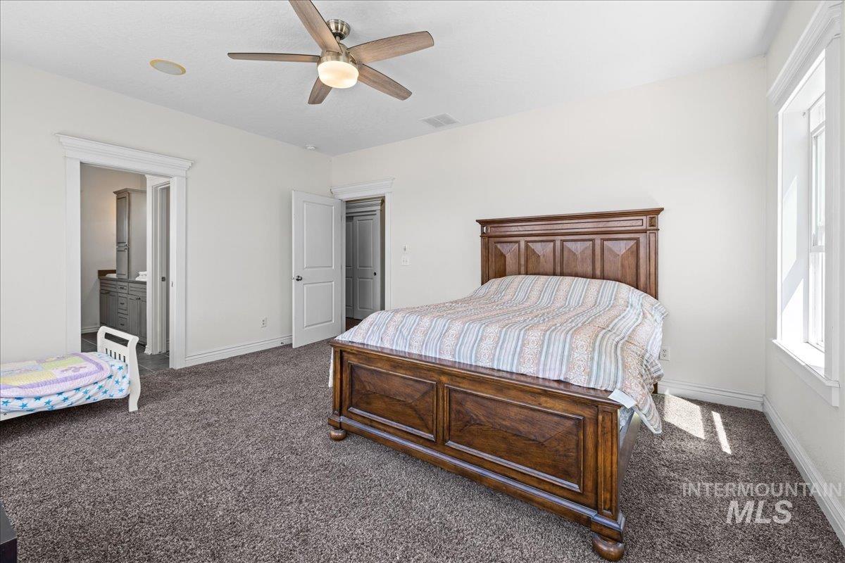 20169 Hoskins Rd, Caldwell, Idaho 83607, 4 Bedrooms, 3.5 Bathrooms, Residential For Sale, Price $1,080,000,MLS 98976347