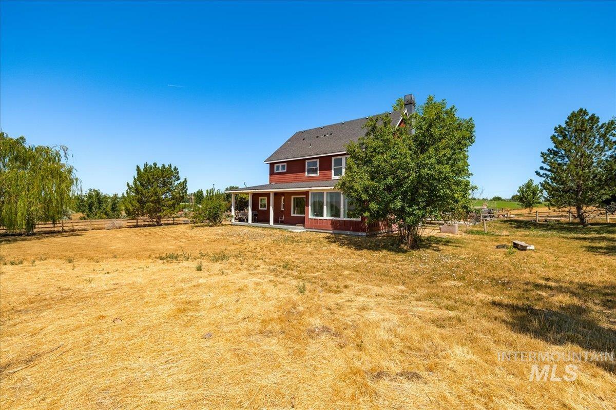 20169 Hoskins Rd, Caldwell, Idaho 83607, 4 Bedrooms, 3.5 Bathrooms, Residential For Sale, Price $1,080,000,MLS 98976347