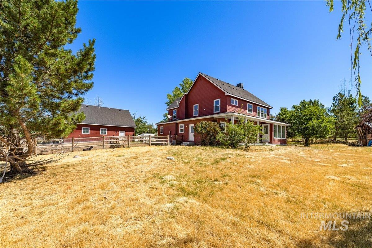 20169 Hoskins Rd, Caldwell, Idaho 83607, 4 Bedrooms, 3.5 Bathrooms, Residential For Sale, Price $1,080,000,MLS 98976347