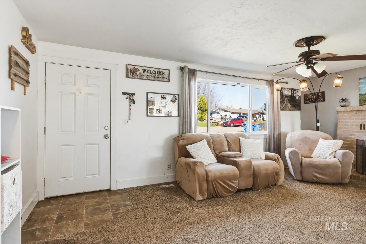 10087 W Vixen Drive, Boise, Idaho 83709, 3 Bedrooms, 1 Bathroom, Residential For Sale, Price $369,000,MLS 98976349