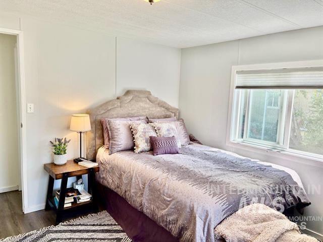 5573 Fairfax Ln, Boise, Idaho 83714-6047, 2 Bedrooms, 1 Bathroom, Residential For Sale, Price $105,000,MLS 98976353