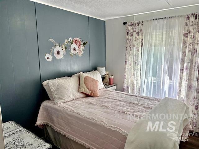 5573 Fairfax Ln, Boise, Idaho 83714-6047, 2 Bedrooms, 1 Bathroom, Residential For Sale, Price $105,000,MLS 98976353