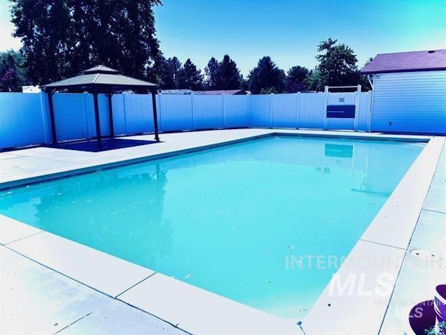 5573 Fairfax Ln, Boise, Idaho 83714-6047, 2 Bedrooms, 1 Bathroom, Residential For Sale, Price $105,000,MLS 98976353