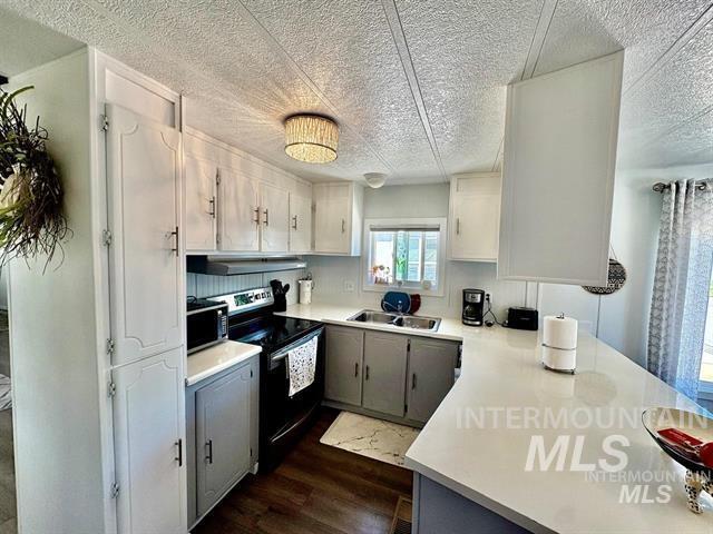 5573 Fairfax Ln, Boise, Idaho 83714-6047, 2 Bedrooms, 1 Bathroom, Residential For Sale, Price $105,000,MLS 98976353