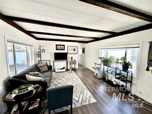 5573 Fairfax Ln, Boise, Idaho 83714-6047, 2 Bedrooms, 1 Bathroom, Residential For Sale, Price $105,000,MLS 98976353