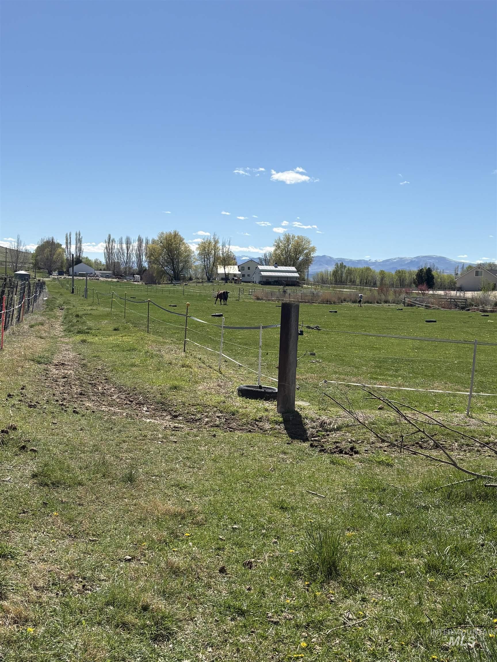 8241 Butte, Melba, Idaho 83641, 3 Bedrooms, 2 Bathrooms, Residential For Sale, Price $764,900, 98976354