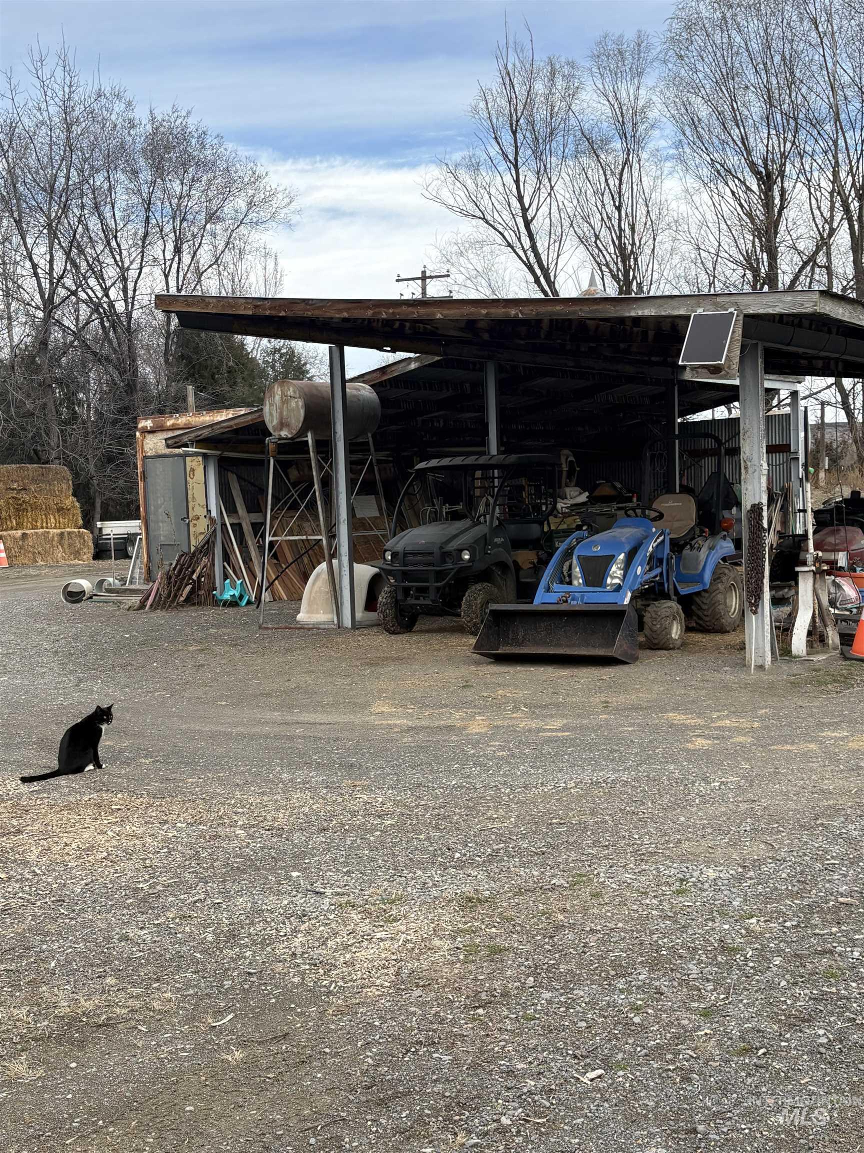 8241 Butte, Melba, Idaho 83641, 3 Bedrooms, 2 Bathrooms, Residential For Sale, Price $799,900,MLS 98976354