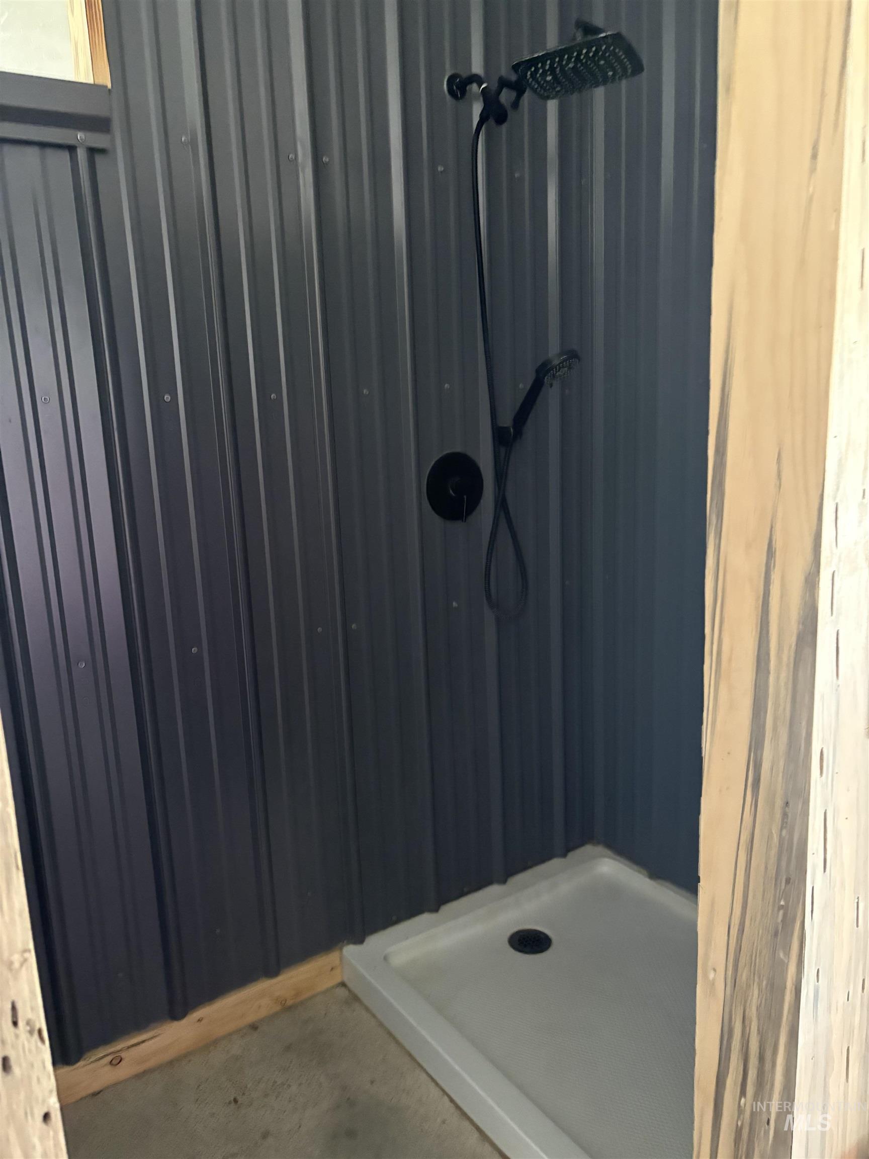 8241 Butte, Melba, Idaho 83641, 3 Bedrooms, 2 Bathrooms, Residential For Sale, Price $799,900,MLS 98976354