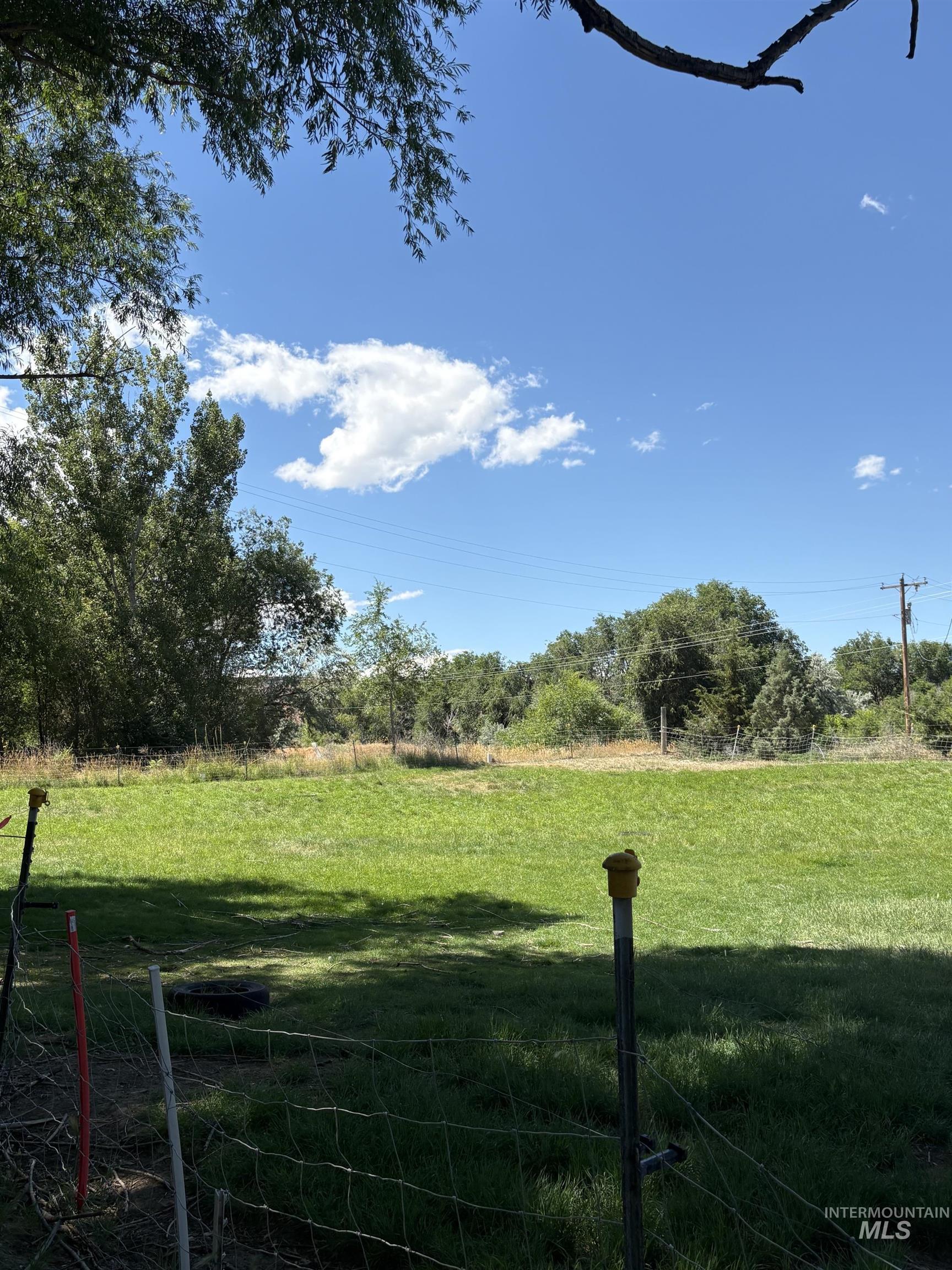 8241 Butte, Melba, Idaho 83641, 3 Bedrooms, 2 Bathrooms, Residential For Sale, Price $759,900,MLS 98976354