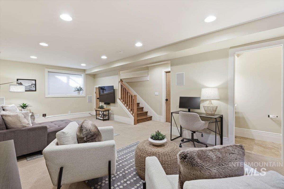 1212 N 18th St, Boise, Idaho 83702, 4 Bedrooms, 3.5 Bathrooms, Residential For Sale, Price $1,350,000, 98976355