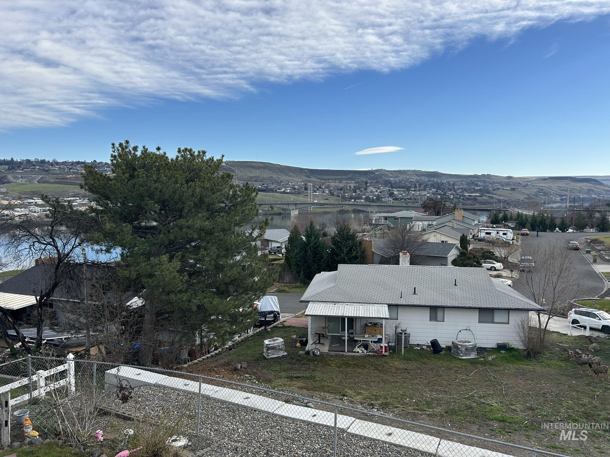 435 Teresa court, Clarkston, Washington 99403, 4 Bedrooms, 3 Bathrooms, Residential For Sale, Price $489,000,MLS 98976356