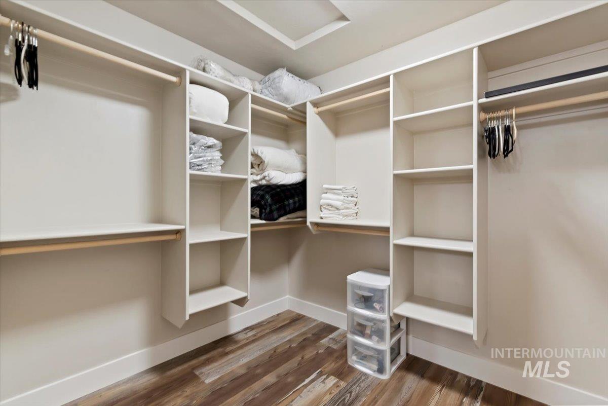 314 Broken Creek, McCall, Idaho 83638, 3 Bedrooms, 3 Bathrooms, Residential For Sale, Price $569,900,MLS 98976358