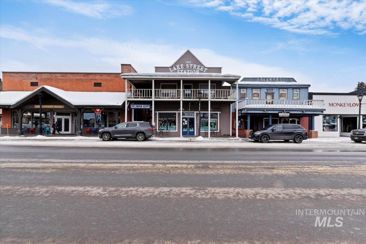 314 Broken Creek, McCall, Idaho 83638, 3 Bedrooms, 3 Bathrooms, Residential For Sale, Price $569,900,MLS 98976358