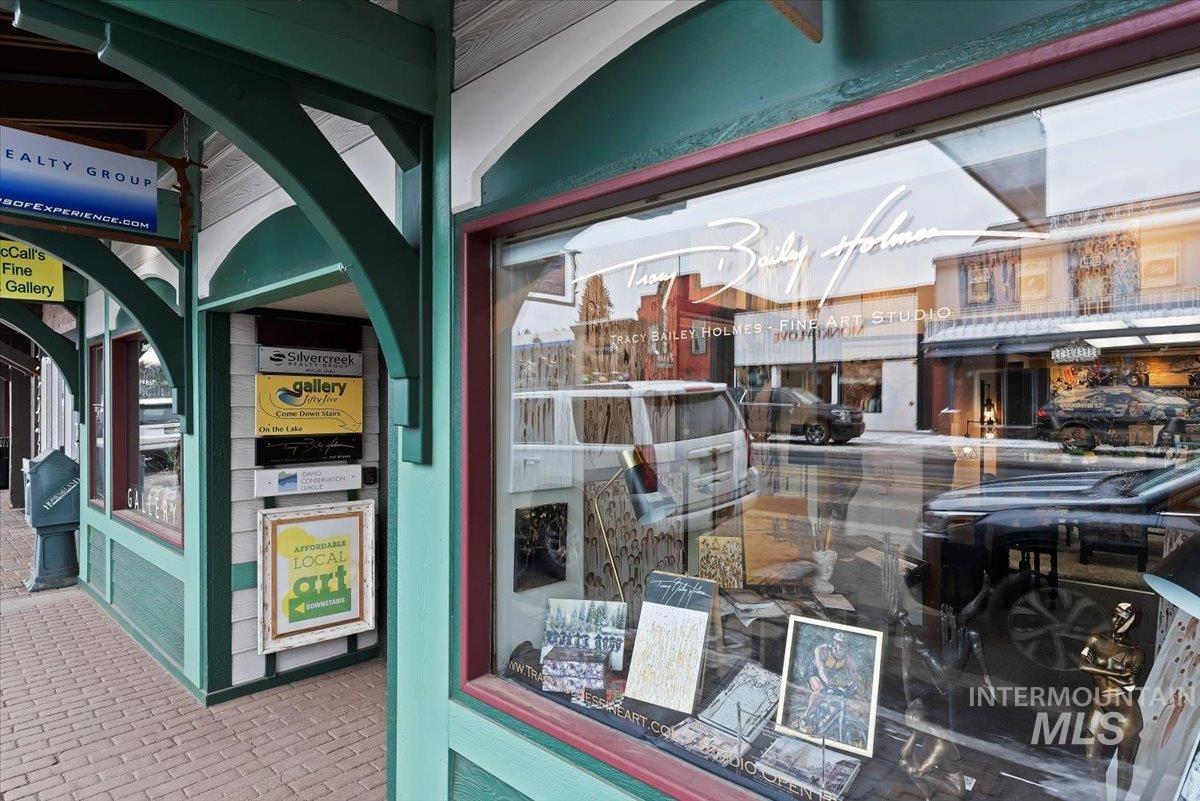 314 Broken Creek, McCall, Idaho 83638, 3 Bedrooms, 3 Bathrooms, Residential For Sale, Price $569,900,MLS 98976358