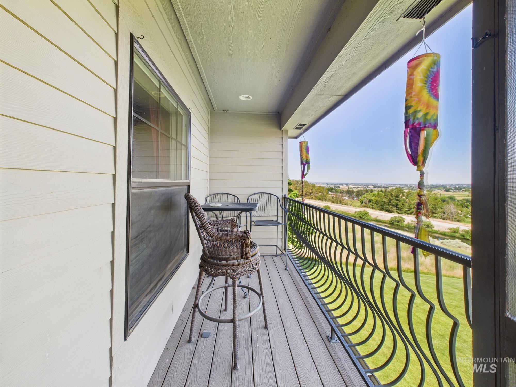 4515 Old Freeze Out, Emmett, Idaho 83617, 4 Bedrooms, 3.5 Bathrooms, Residential For Sale, Price $1,195,000,MLS 98976359